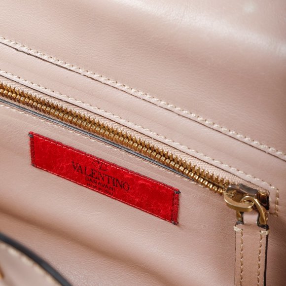 Valentino Garavani Small Rockstud Mauve Tote Bag - Picture 12 of 13